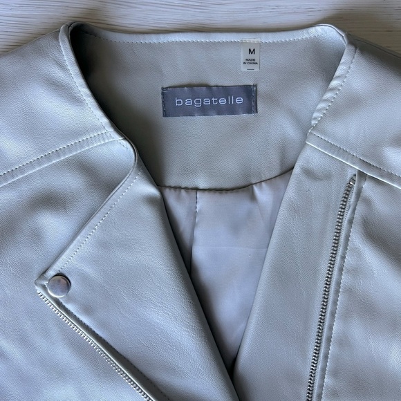 BAGATELLE rivet moto jacket faux leather size M EUC - Picture 2 of 16